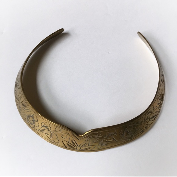Jewelry - Vintage Brass Metal Solid Choker Necklace